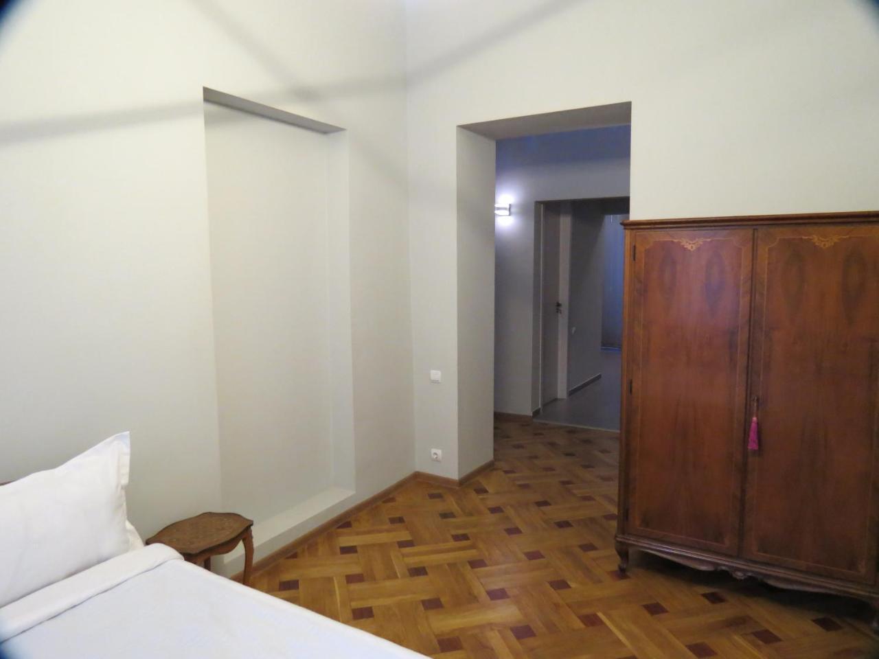 Three Rooms Apartment Tbilisi Eksteriør bilde